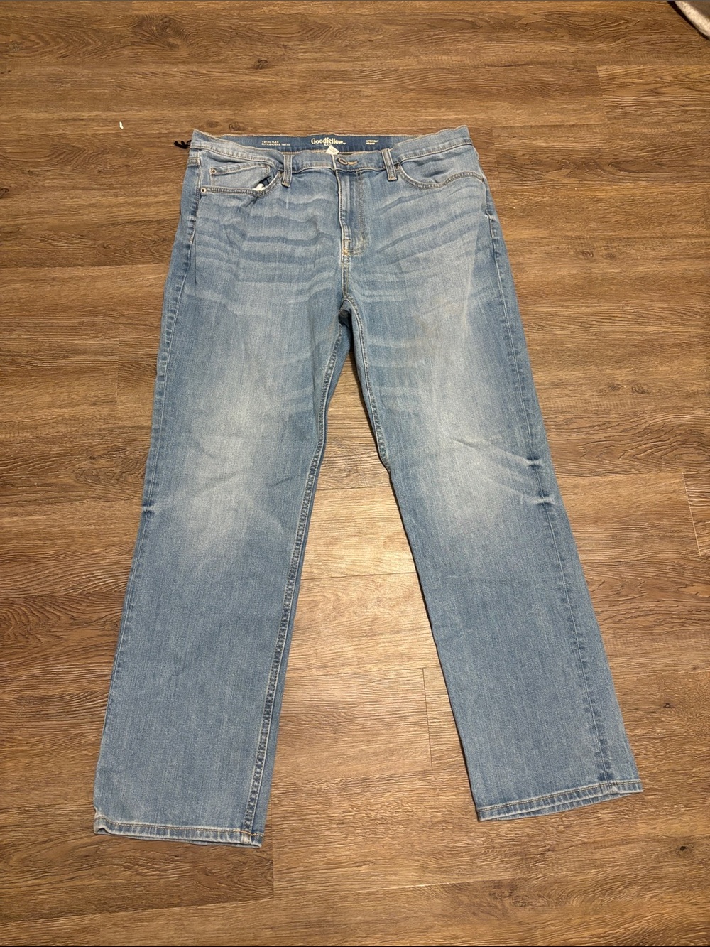 men’s straight jeans
